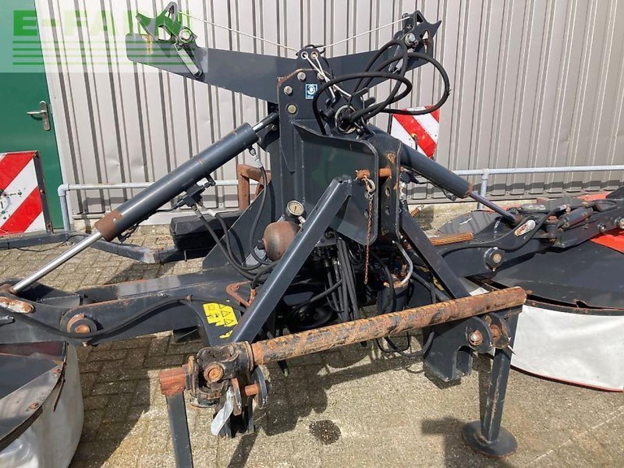 Mähwerk van het type Kuhn pz960 triplemaaierset, Gebrauchtmaschine in gg VEGHEL (Foto 10)