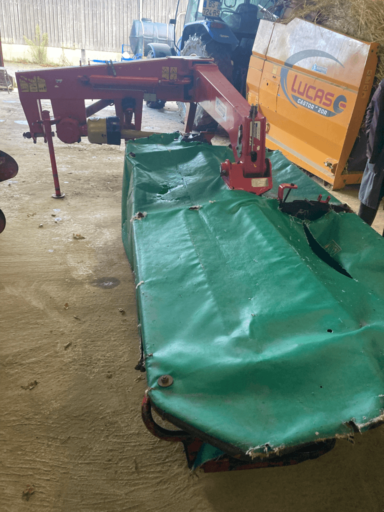 Mähwerk des Typs Kverneland 2528, Gebrauchtmaschine in TREMEUR (Bild 1)