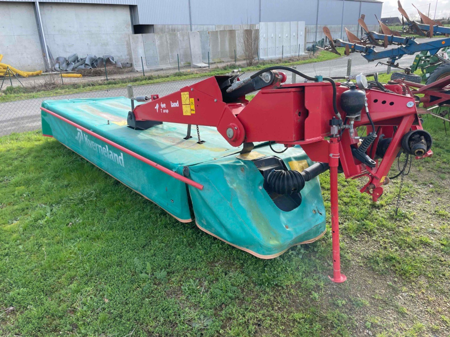 Mähwerk des Typs Kverneland 2540MH PROFIT, Gebrauchtmaschine in SAINT CLAIR SUR ELLE (Bild 1)