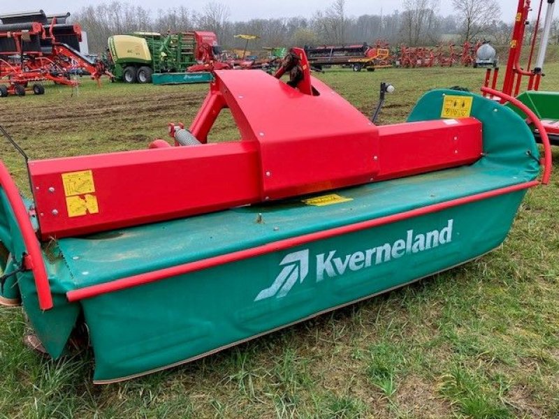 Mähwerk of the type Kverneland 2832 F, Gebrauchtmaschine in POUSSAY (Picture 3)