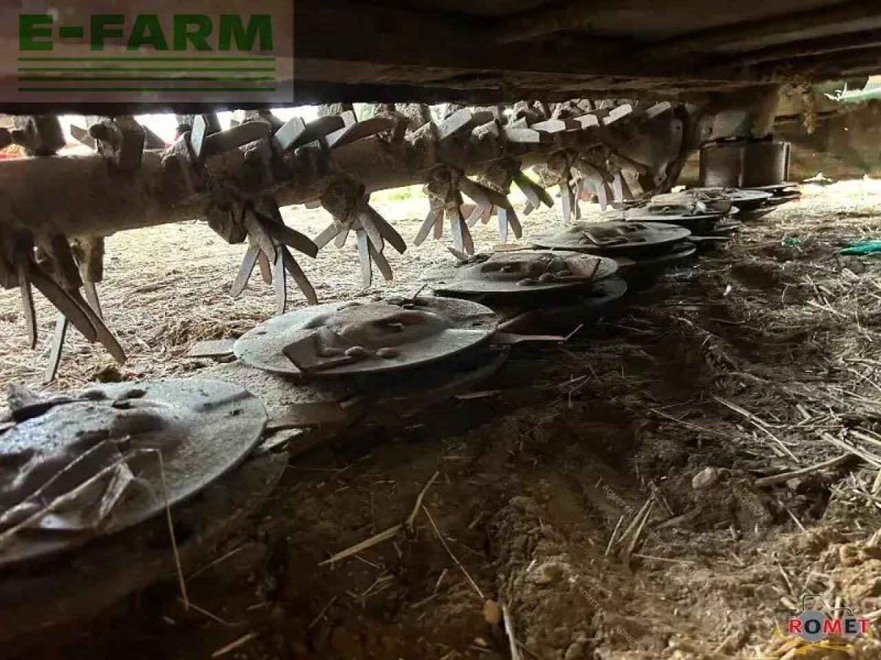 Mähwerk of the type Kverneland 3532ft, Gebrauchtmaschine in GENNES-SUR-GLAIZE (Picture 8)