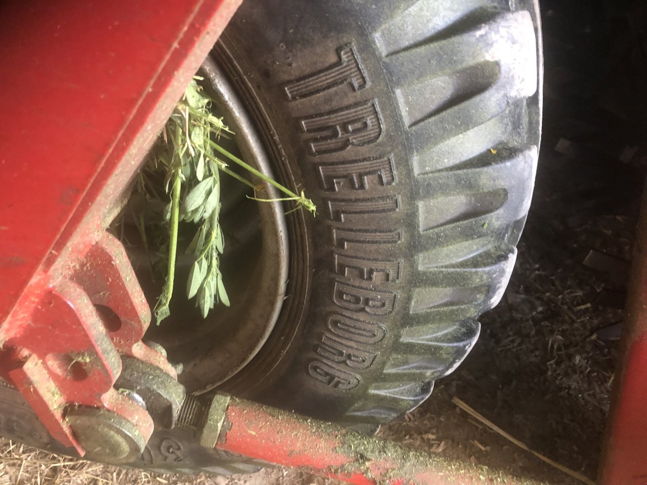 Mähwerk of the type Kverneland 4332 lt, Gebrauchtmaschine in Lérouville (Picture 11)