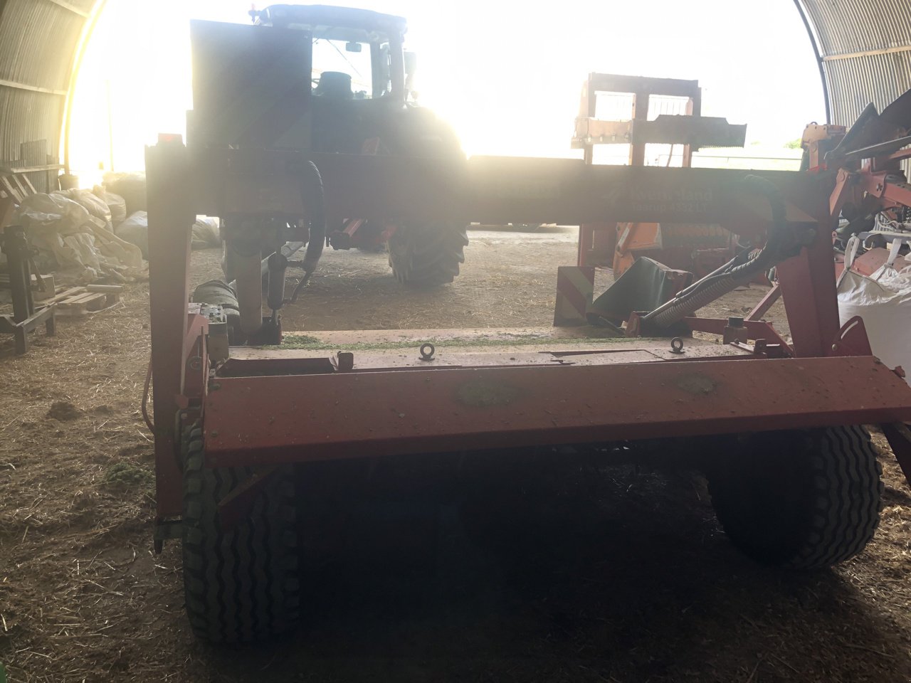 Mähwerk of the type Kverneland 4332 lt, Gebrauchtmaschine in Lérouville (Picture 4)