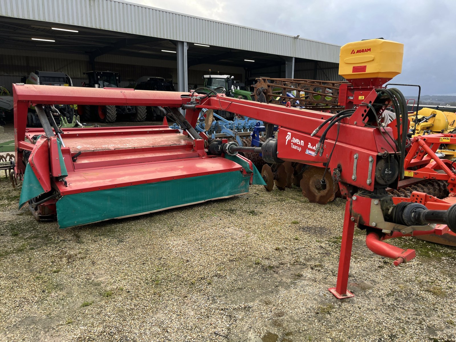 Mähwerk of the type Kverneland FAUCHEUSE 4332 LT COND TRAINE, Gebrauchtmaschine in PONTIVY (Picture 1)