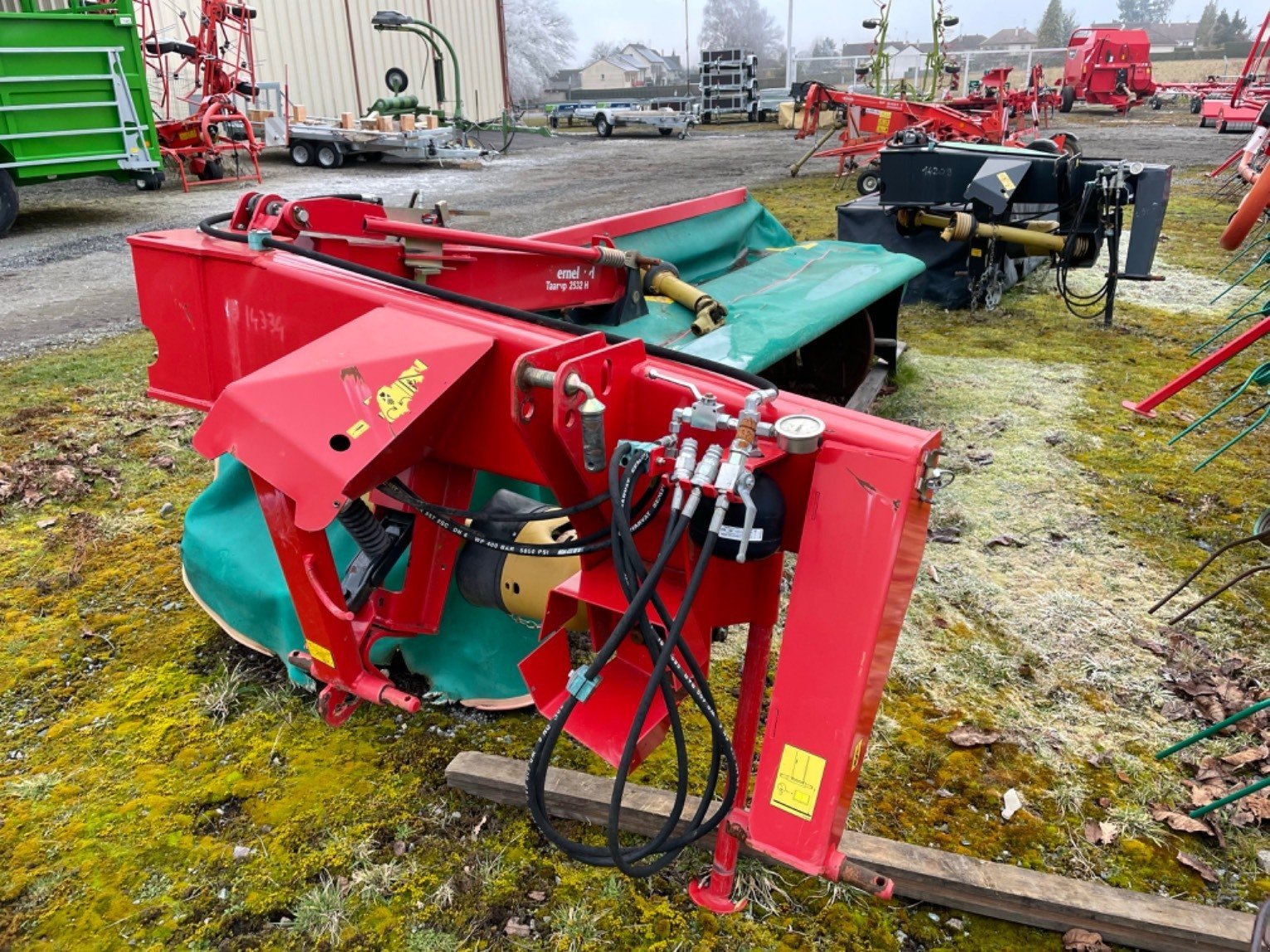 Mähwerk du type Kverneland Faucheuse KT2532H Kverneland, Gebrauchtmaschine en LA SOUTERRAINE (Photo 7)