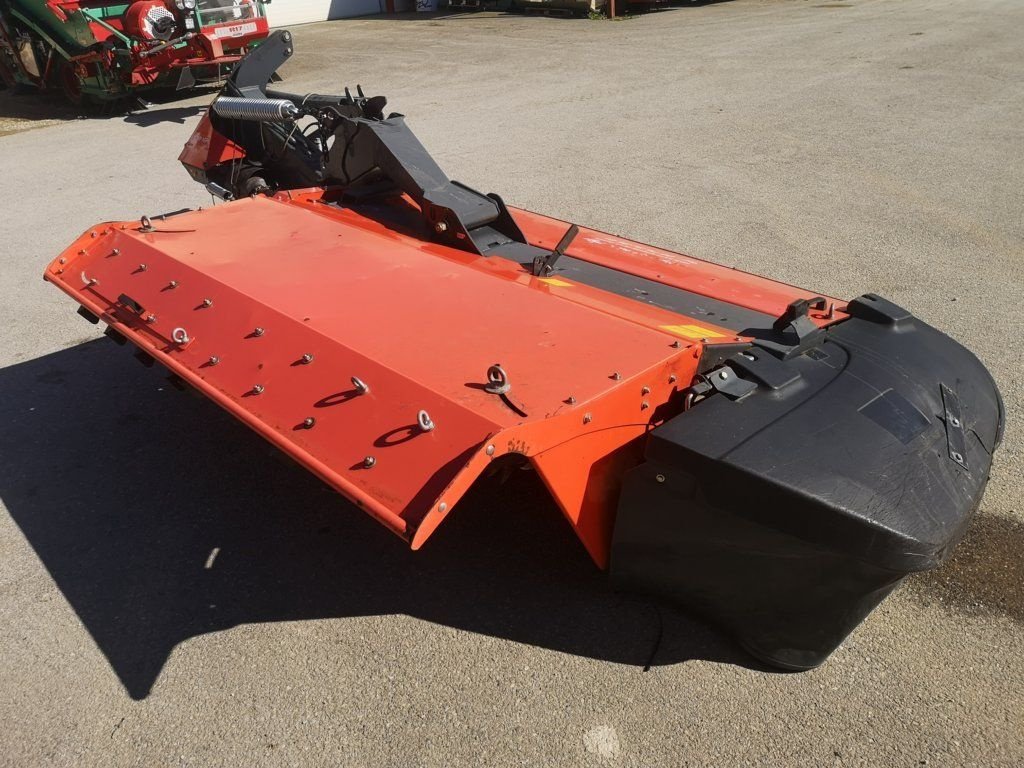 Mähwerk des Typs Kverneland KUBOTA DMC 6028N, Gebrauchtmaschine in BEAULEU (Bild 3)
