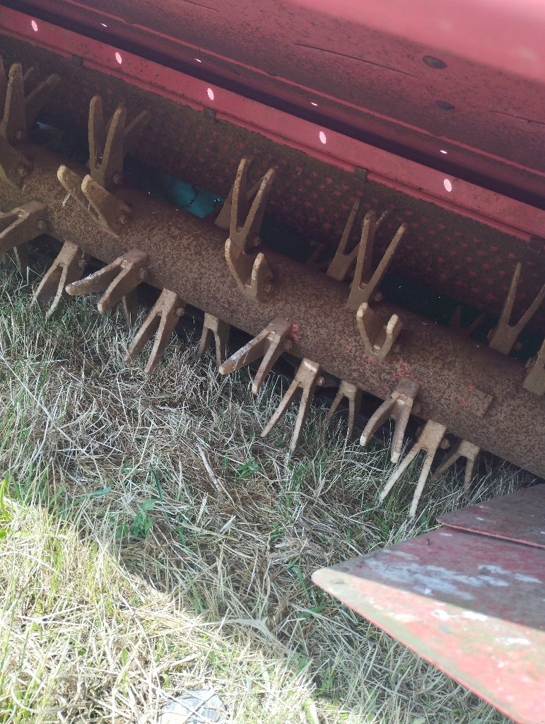 Mähwerk of the type Kverneland Taarup 3024, Gebrauchtmaschine in Calmont (Picture 6)