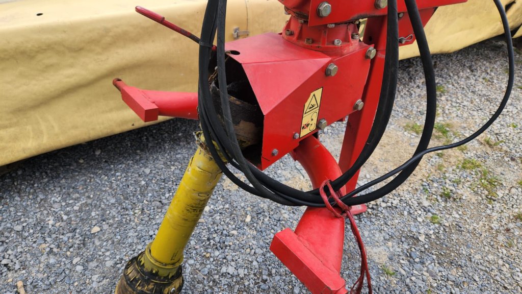 Mähwerk типа Kverneland Taarup 4032, Gebrauchtmaschine в Calmont (Фотография 8)