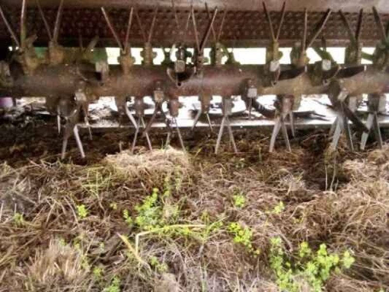 Mähwerk типа Kverneland Taarup 4032, Gebrauchtmaschine в Calmont (Фотография 7)