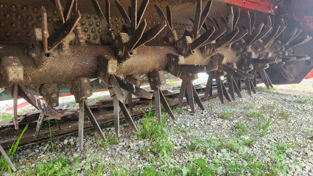 Mähwerk типа Kverneland Taarup 4032, Gebrauchtmaschine в Calmont (Фотография 9)