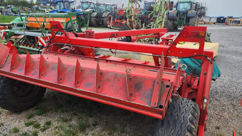 Mähwerk типа Kverneland Taarup 4032, Gebrauchtmaschine в Calmont (Фотография 2)
