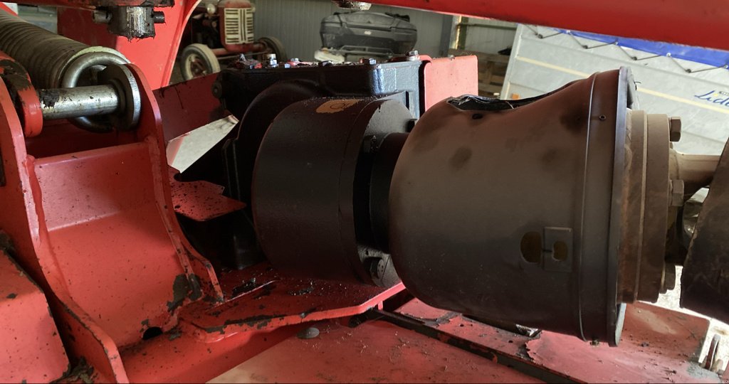 Mähwerk del tipo Kverneland TAARUP 4232 LT, Gebrauchtmaschine en Calmont (Imagen 11)