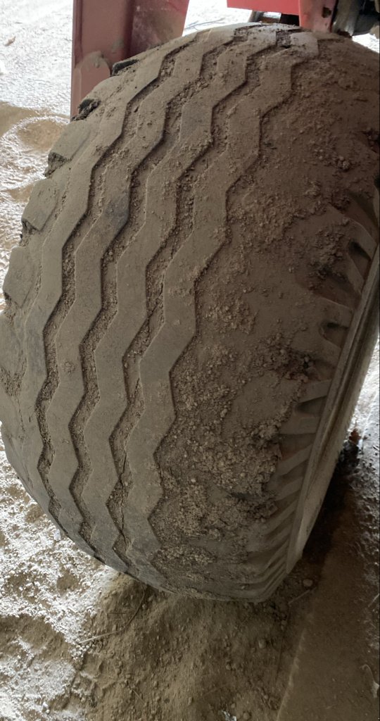 Mähwerk del tipo Kverneland TAARUP 4232 LT, Gebrauchtmaschine en Calmont (Imagen 9)