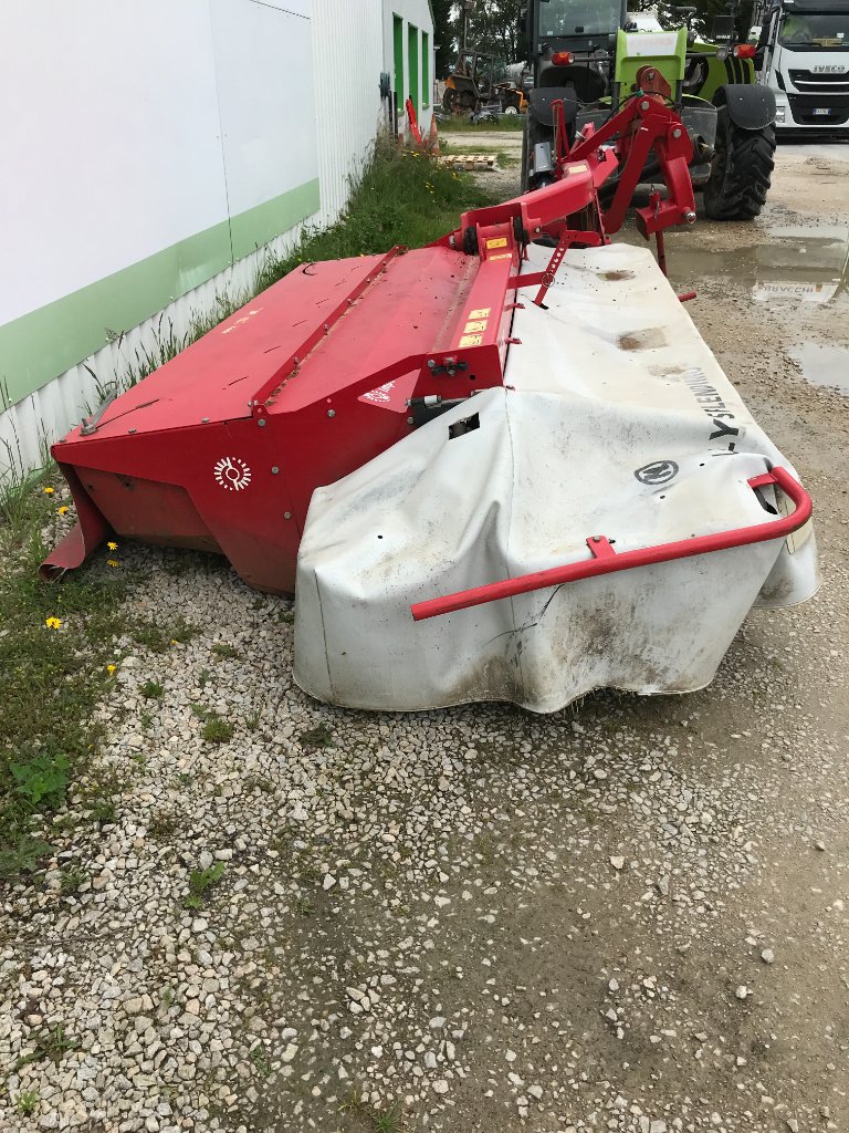 Mähwerk of the type Lely 320mc, Gebrauchtmaschine in MORLHON LE HAUT (Picture 4)