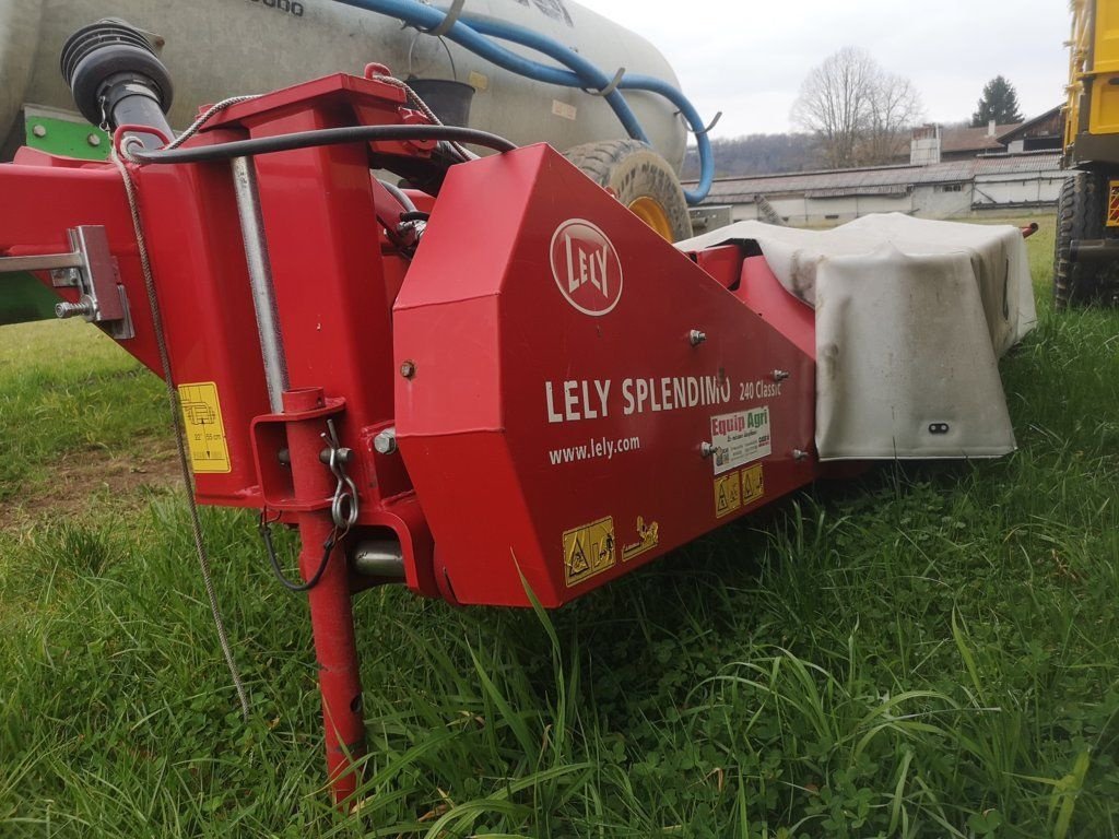 Mähwerk типа Lely SPLENDIMO 240 CLASSIC, Gebrauchtmaschine в BEAULEU (Фотография 3)