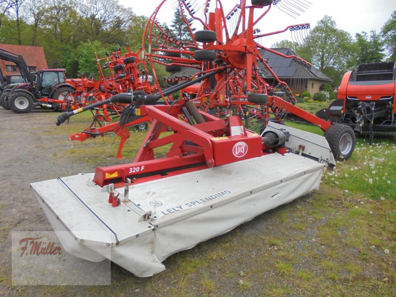 Mähwerk типа Lely SPLENDIMO 320F, Gebrauchtmaschine в Taaken (Фотография 4)