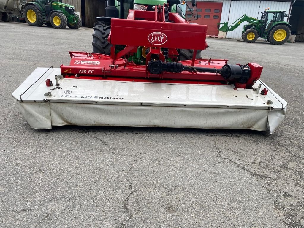 Mähwerk от тип Lely Spoendimo 320 FC, Gebrauchtmaschine в GUERET (Снимка 5)