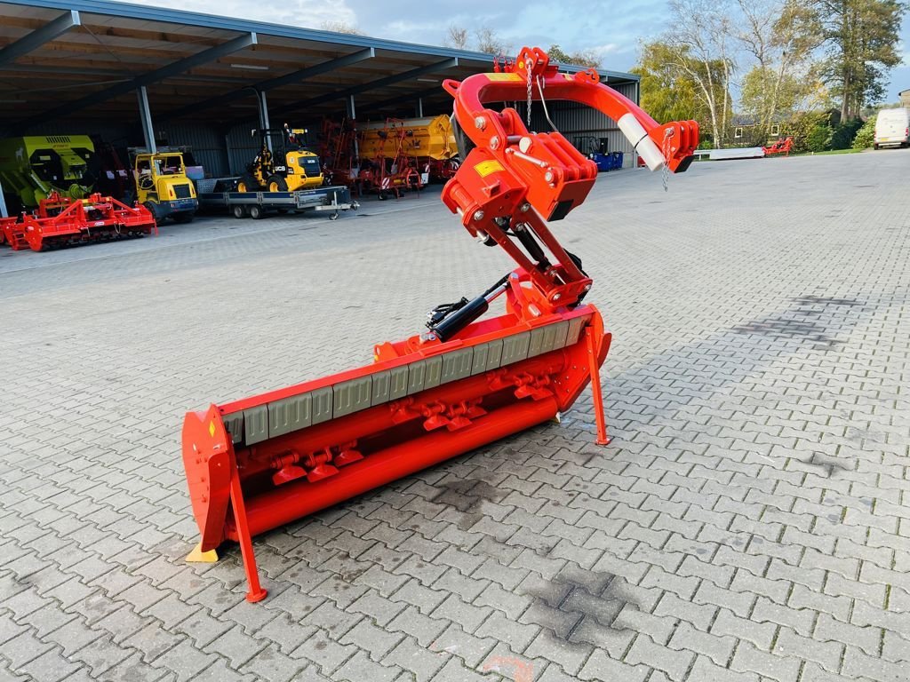 Mähwerk des Typs Maschio Giraffa XL DX210 SE, Neumaschine in Coevorden (Bild 2)