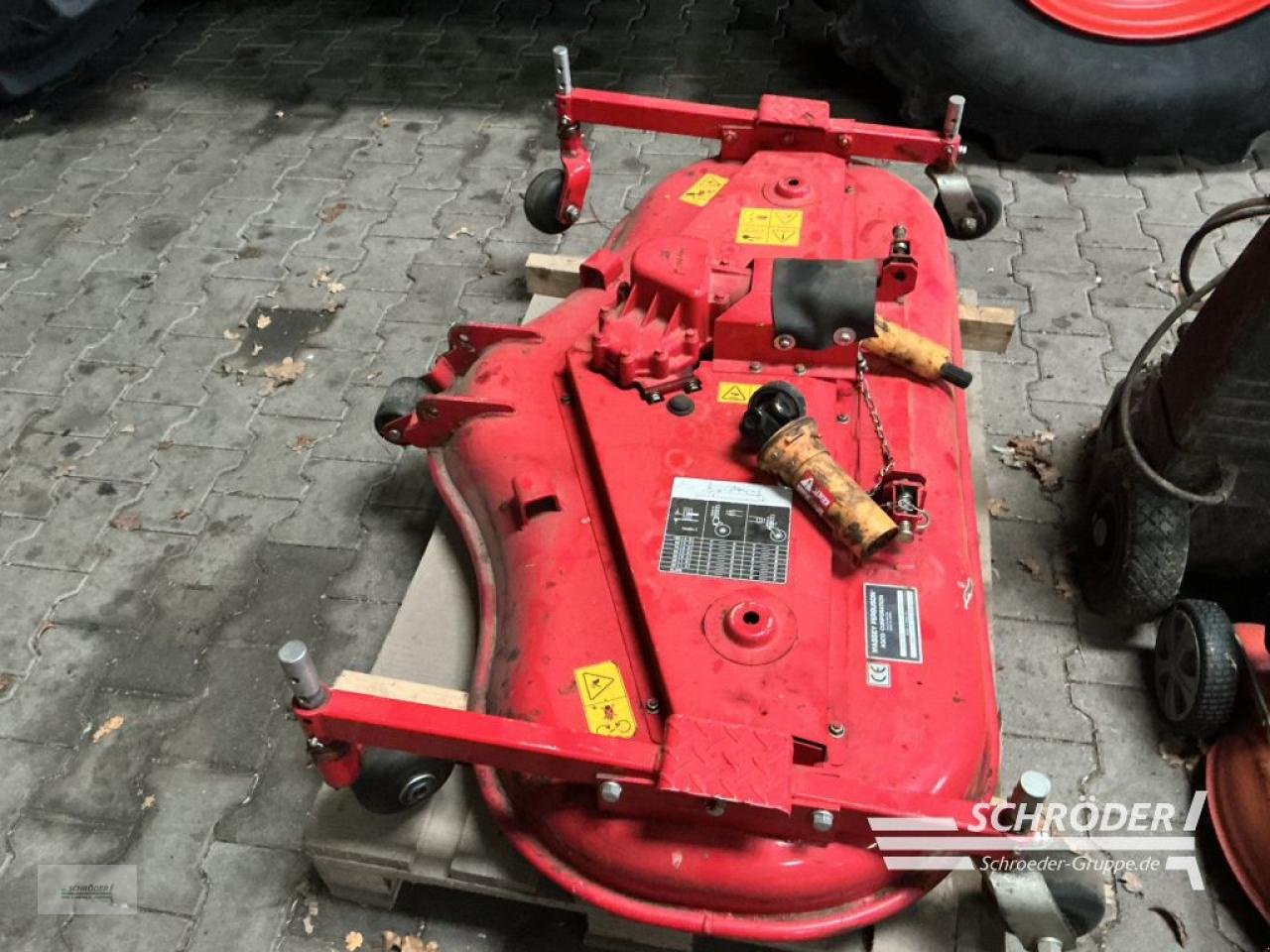 Mähwerk des Typs Massey Ferguson 54 M 1525 UNTERFLURMÄHWERK, Gebrauchtmaschine in Lastrup (Bild 3)