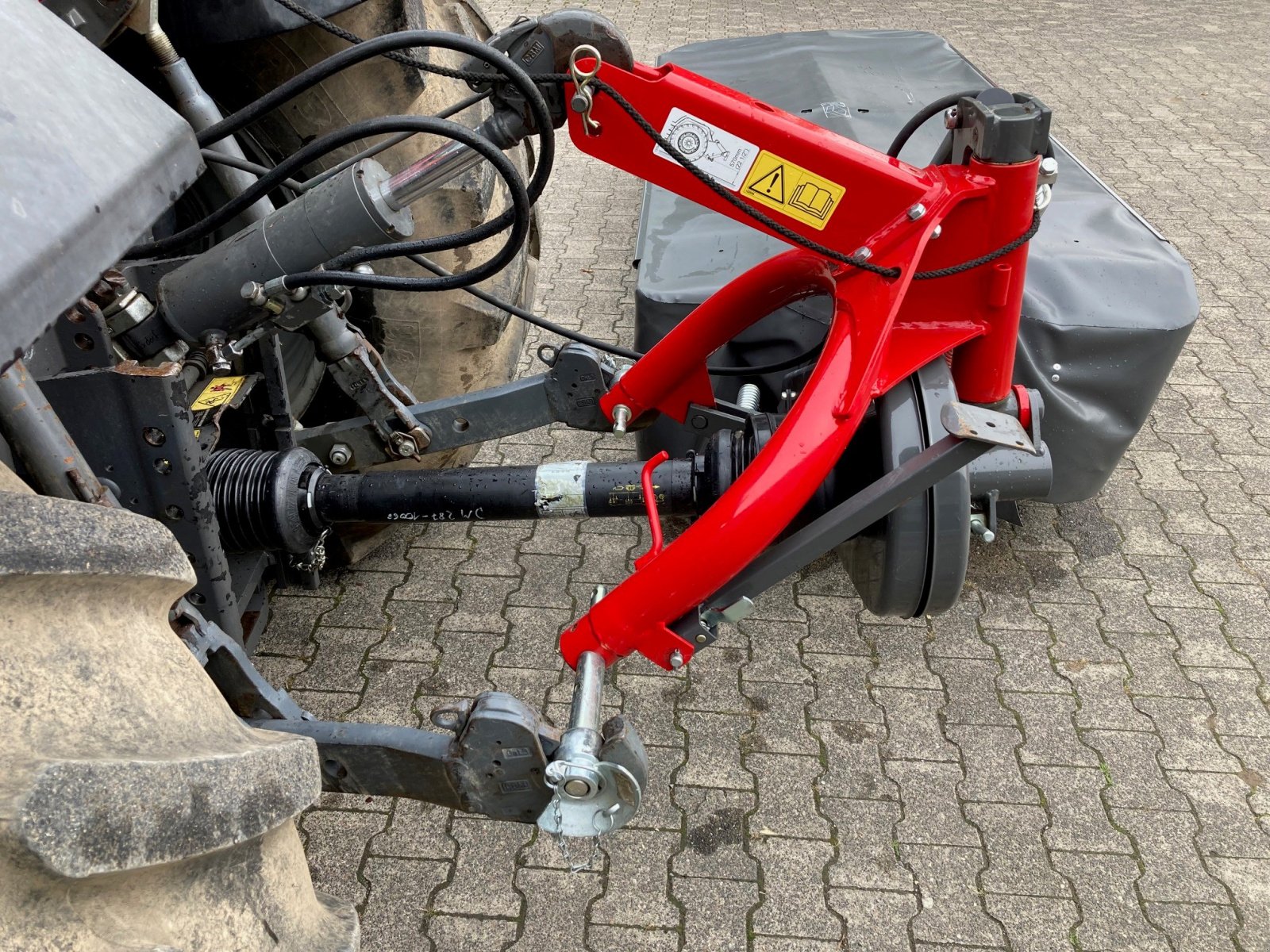 Mähwerk des Typs Massey Ferguson DM 287 ISL, Gebrauchtmaschine in Trendelburg (Bild 2)