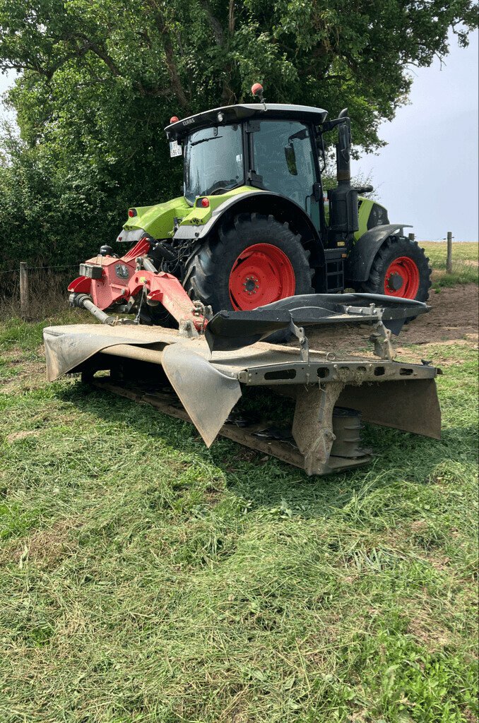 Mähwerk du type Massey Ferguson FAUCHEUSE MF DM 367 TL-V, Gebrauchtmaschine en AUTUN (Photo 2)