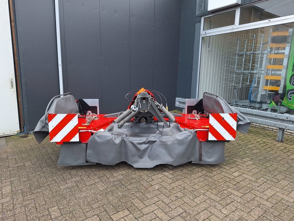 Mähwerk typu Massey Ferguson M 304 FP-V, Gebrauchtmaschine v MARIENHEEM (Obrázek 2)