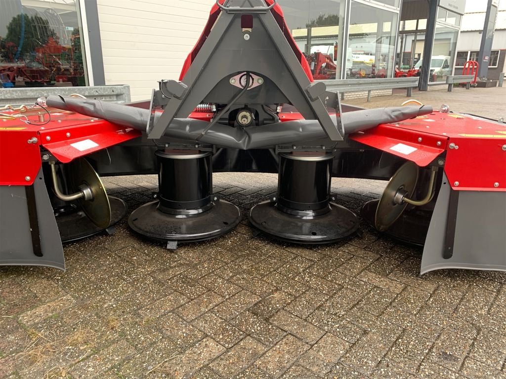 Mähwerk des Typs Massey Ferguson M 304 FP-V, Neumaschine in MARIENHEEM (Bild 4)