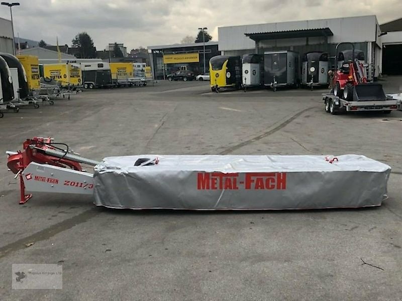 Mähwerk типа Metal-Fach Z011/3 Scheibenmähwerk 3,3m Neufahrzeug, Gebrauchtmaschine в Gevelsberg (Фотография 3)