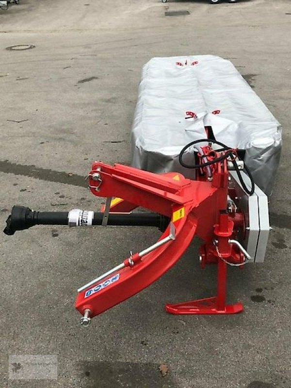 Mähwerk типа Metal-Fach Z011/3 Scheibenmähwerk 3,3m Neufahrzeug, Gebrauchtmaschine в Gevelsberg (Фотография 2)