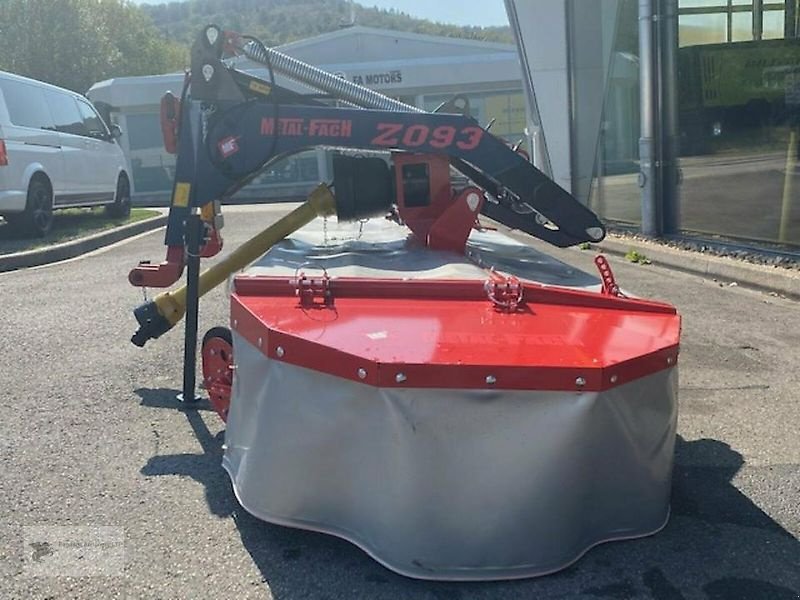 Mähwerk des Typs Metal-Fach Z093 Frontmähwerk NEU 3m Scheibenmähwerk, Neumaschine in Gevelsberg (Bild 4)