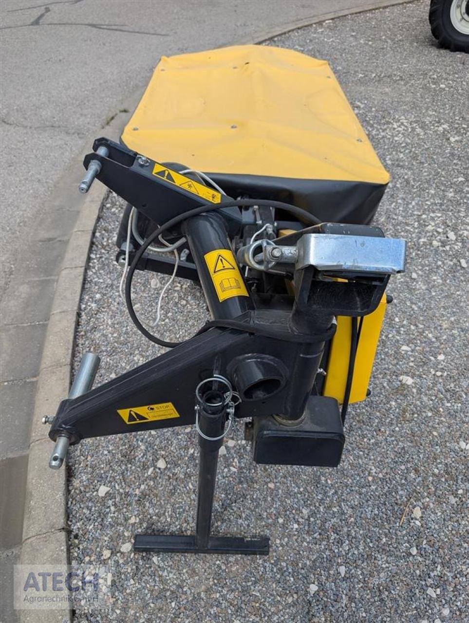 Mähwerk Türe ait New Holland DURADISC 200, Neumaschine içinde Velburg (resim 3)