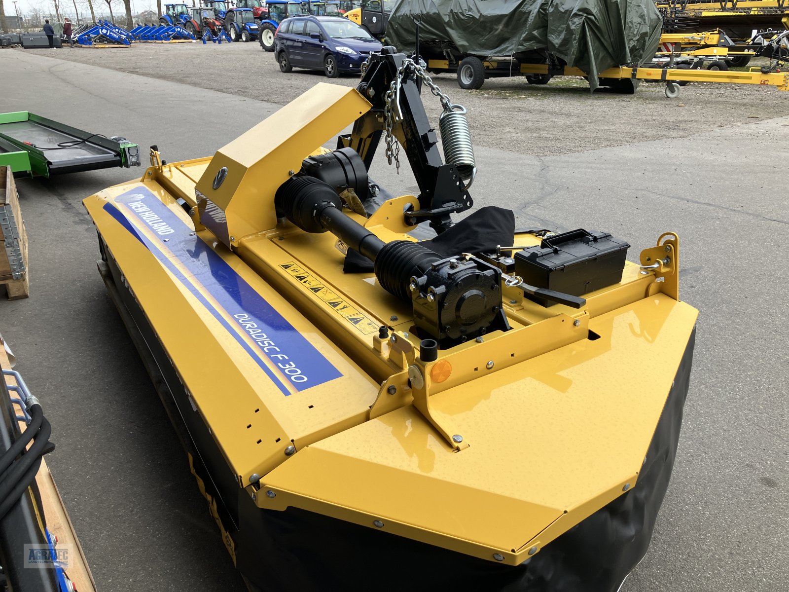 Mähwerk des Typs New Holland Duradisc F300, Neumaschine in Salching bei Straubing (Bild 2)