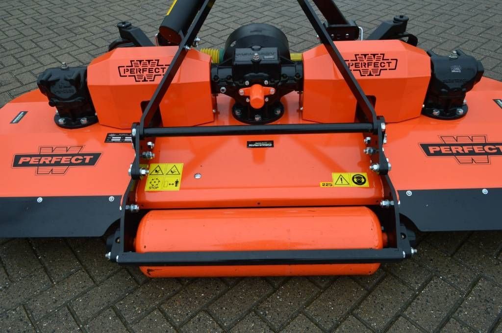 Mähwerk del tipo Perfect T-Rex 225 Heavy-duty Fruitteelt- getrokken maaier, Neumaschine en Erichem (Imagen 8)