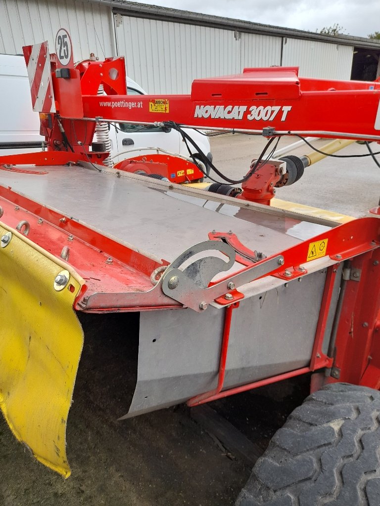 Mähwerk des Typs Pöttinger 3007T, Gebrauchtmaschine in Neufchâtel-en-Bray (Bild 3)