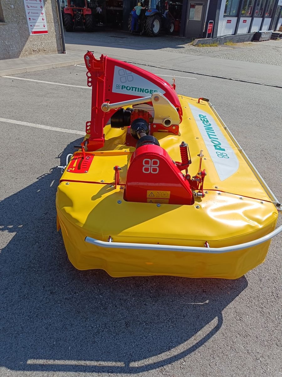 Mähwerk des Typs Pöttinger Eurocat F 2700, Neumaschine in Berndorf (Bild 2)