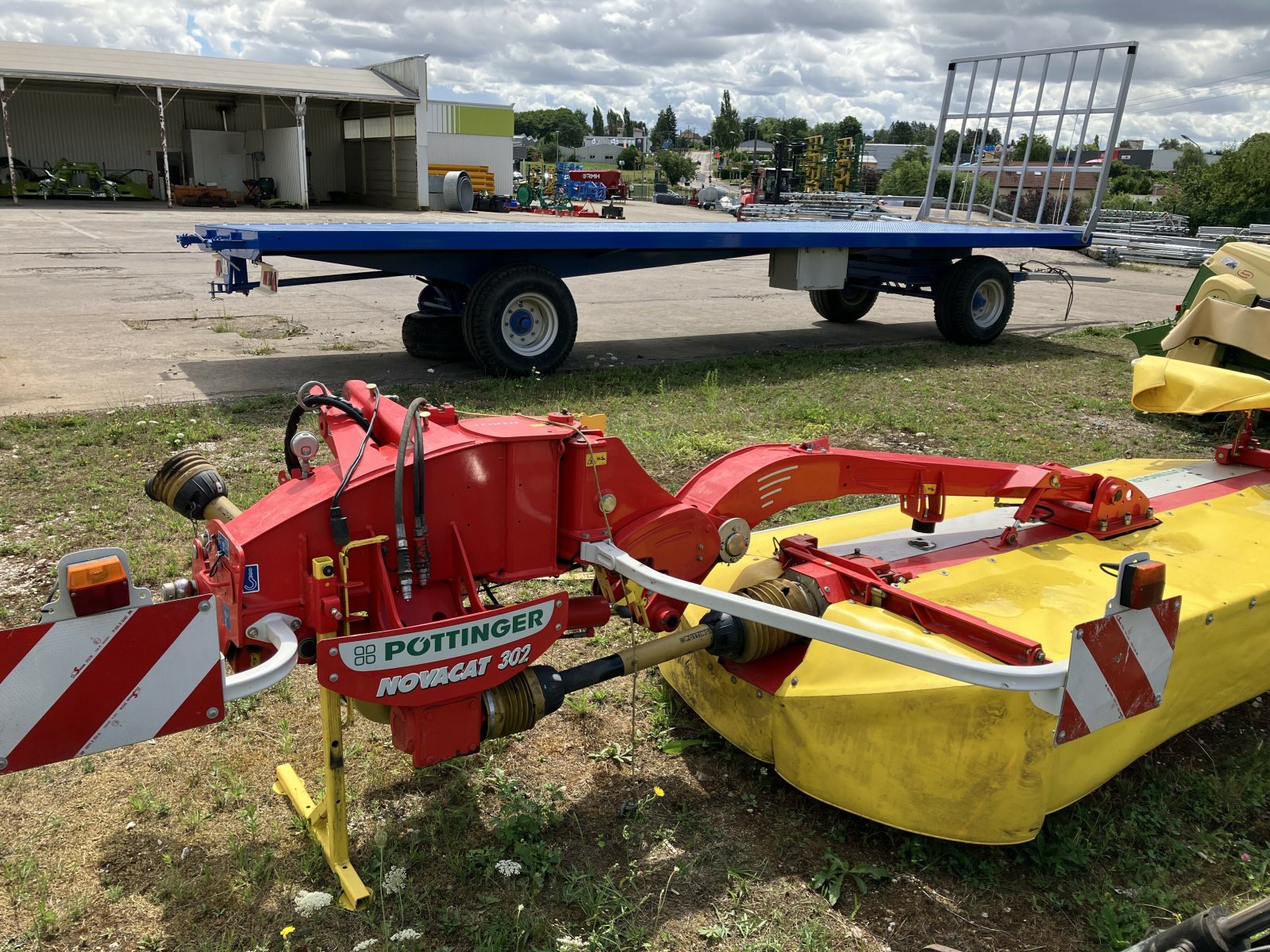 Mähwerk des Typs Pöttinger FAUCHEUSE NOVACAT 302 ED, Gebrauchtmaschine in NOGENT (Bild 4)