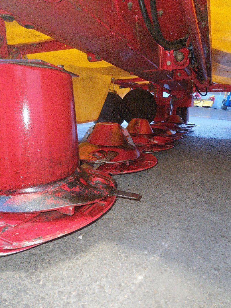 Mähwerk of the type Pöttinger Nova Cat 301 Alpha Motion Pro, Gebrauchtmaschine in Etziken (Picture 2)