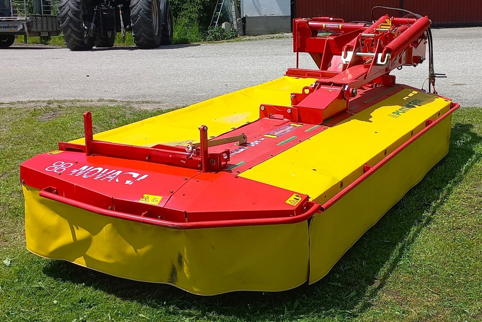 Mähwerk of the type Pöttinger NOVA  CAT 305 H, Gebrauchtmaschine in Ottnang a. H. (Picture 3)