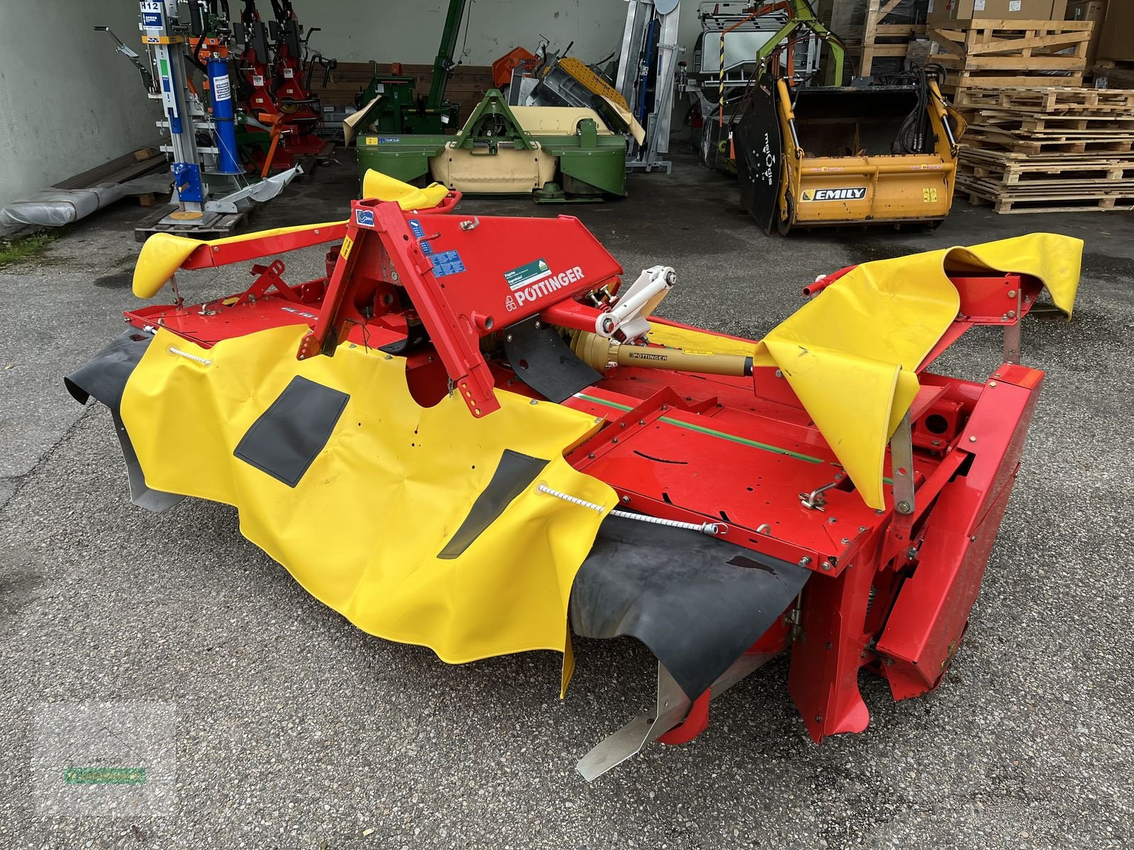 Mähwerk от тип Pöttinger Nova Cat 306 F ED, Gebrauchtmaschine в Wartberg (Снимка 7)