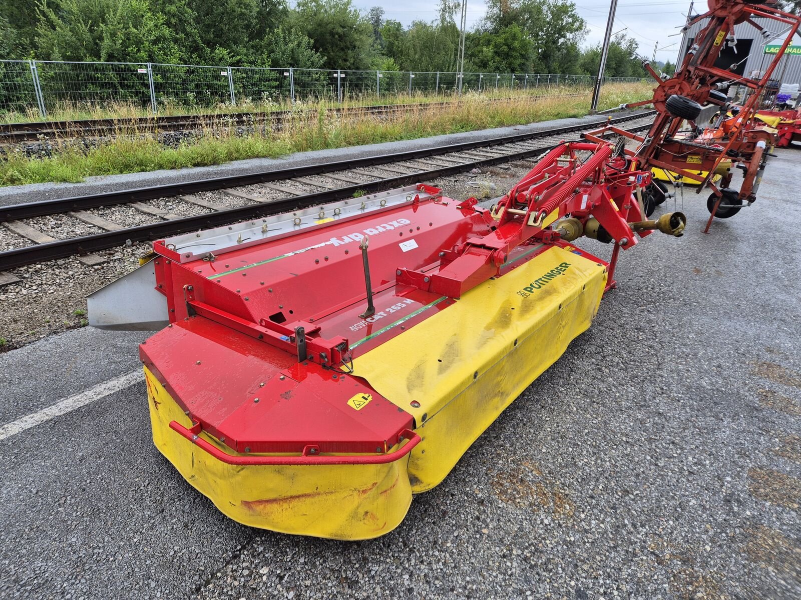 Mähwerk of the type Pöttinger Novacat 265 H  ED, Gebrauchtmaschine in Bergheim (Picture 3)