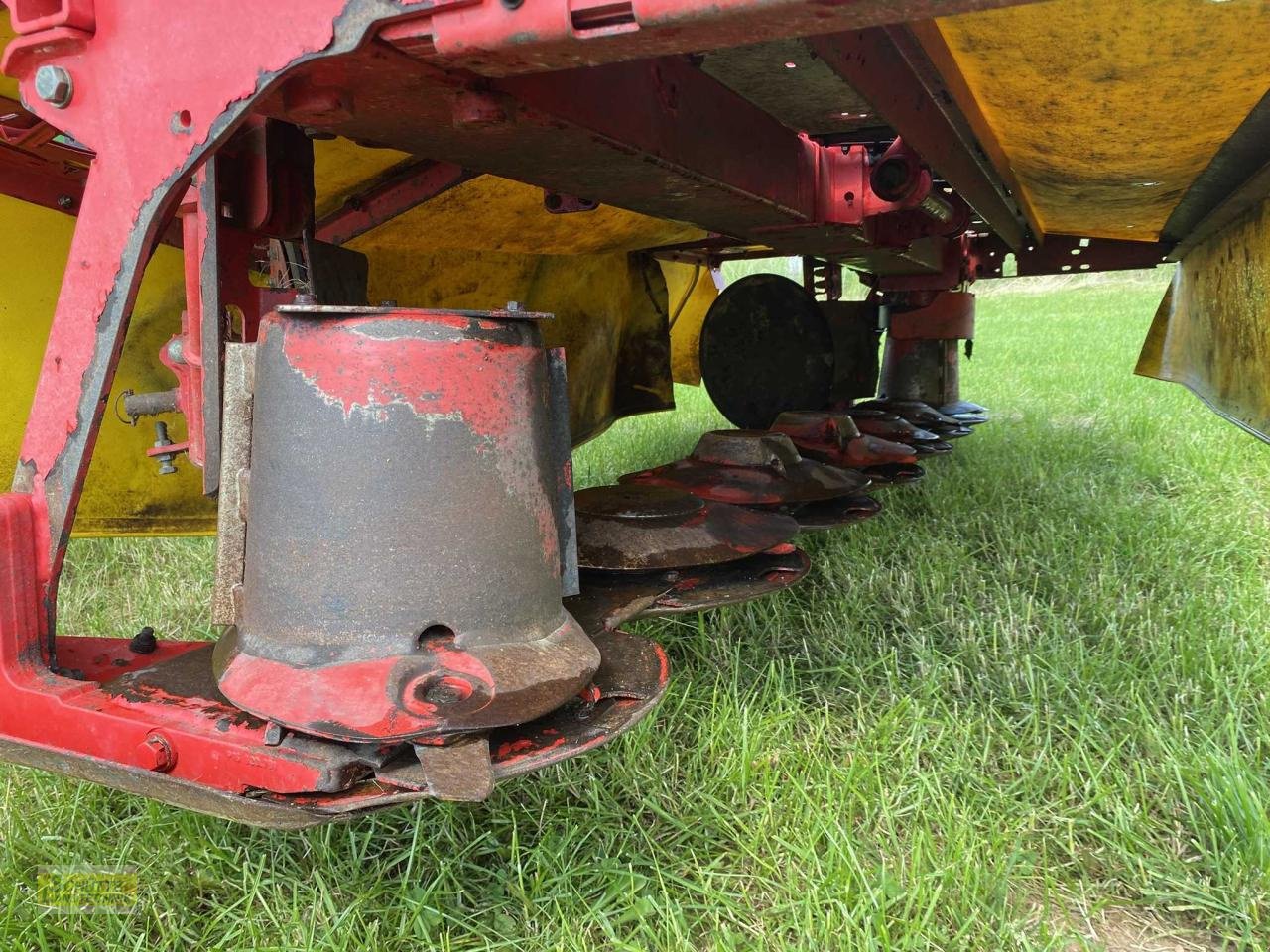 Mähwerk des Typs Pöttinger NOVACAT 301 alpha-mo, Gebrauchtmaschine in Marsberg-Giershagen (Bild 8)