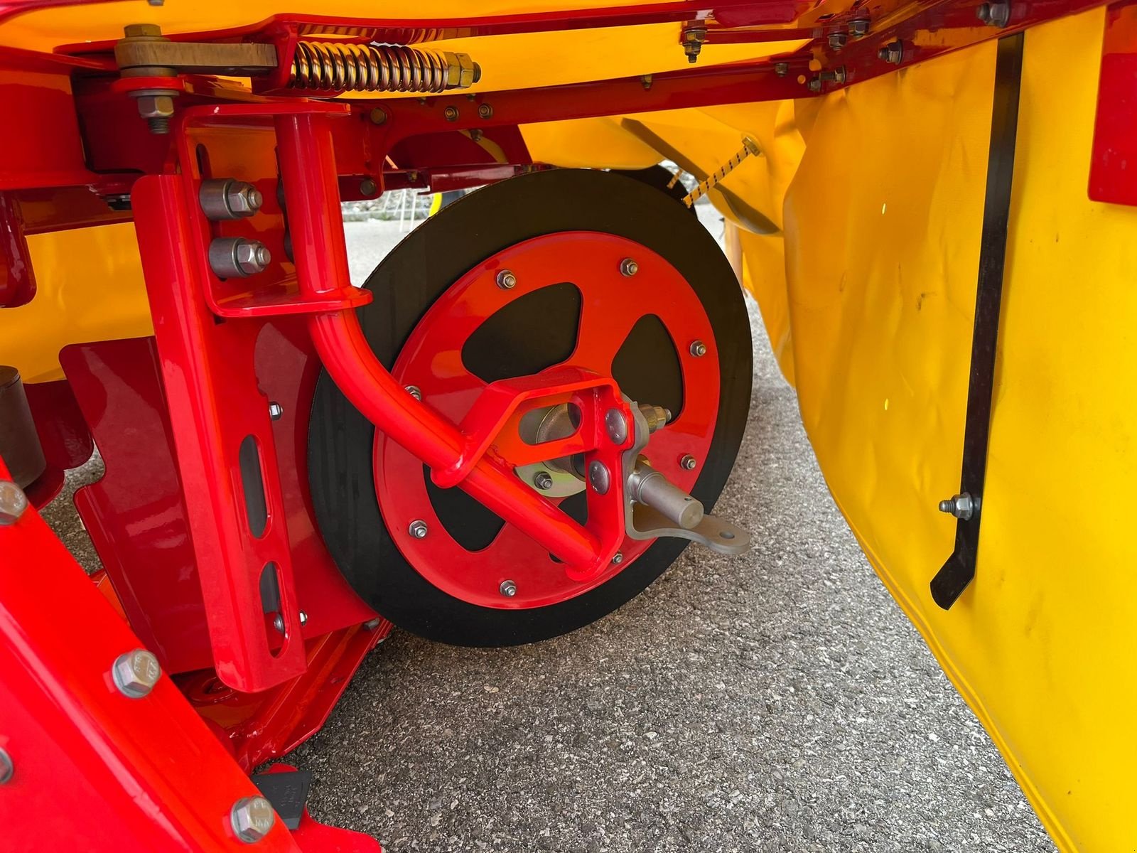 Mähwerk of the type Pöttinger Novacat 301 Alpha Motion Master, Neumaschine in NATTERNBACH (Picture 7)