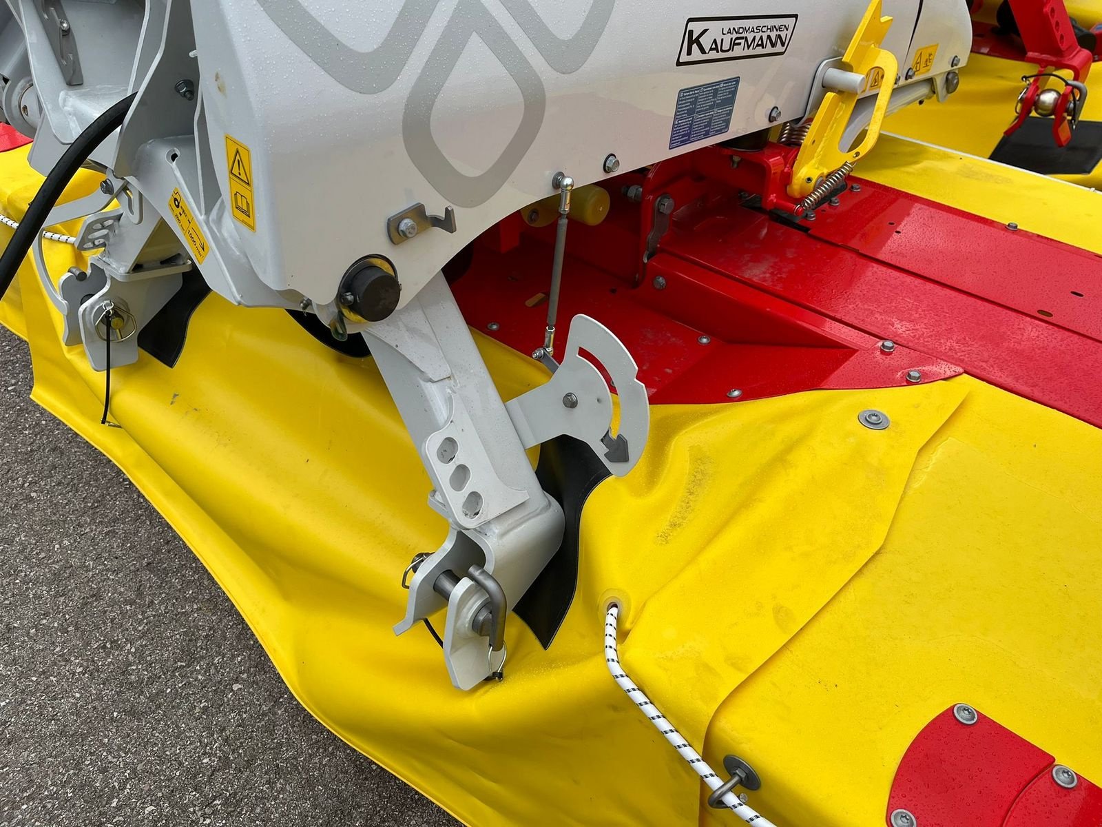 Mähwerk of the type Pöttinger Novacat 301 Alpha Motion Master, Neumaschine in NATTERNBACH (Picture 10)