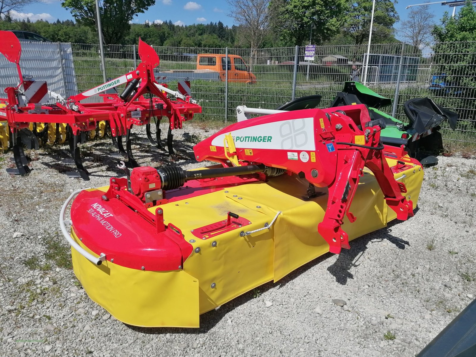Mähwerk of the type Pöttinger Novacat 301 Alpha Motion, Neumaschine in Steisslingen (Picture 3)