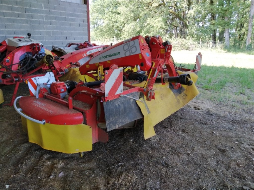 Mähwerk типа Pöttinger NOVACAT 301 alpha pro, Gebrauchtmaschine в MORLHON LE HAUT (Фотография 4)