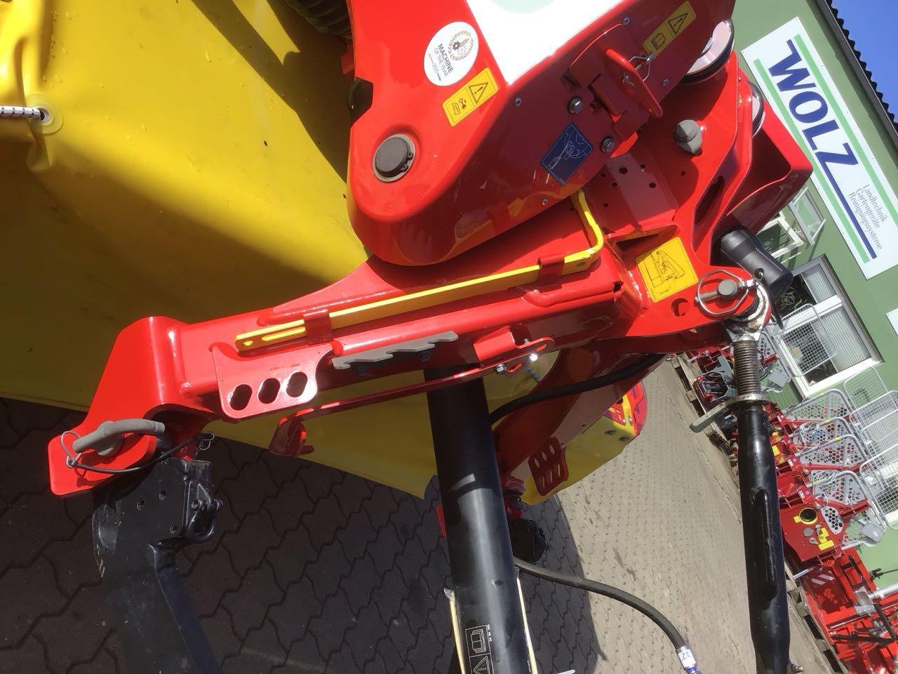 Mähwerk of the type Pöttinger NOVACAT 301 AM PRO, Neumaschine in Burgbernheim (Picture 8)