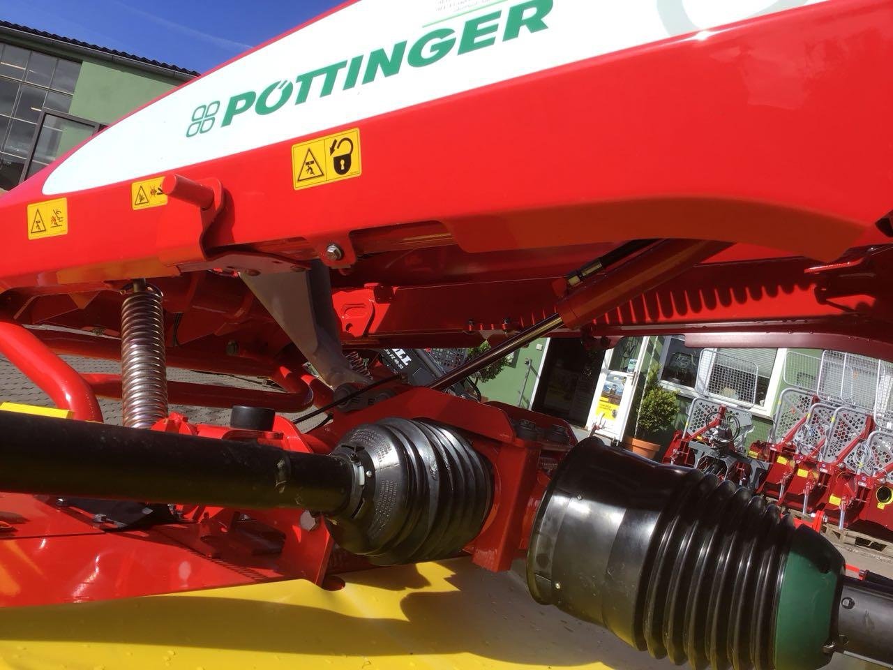 Mähwerk of the type Pöttinger NOVACAT 301 AM PRO, Neumaschine in Burgbernheim (Picture 12)