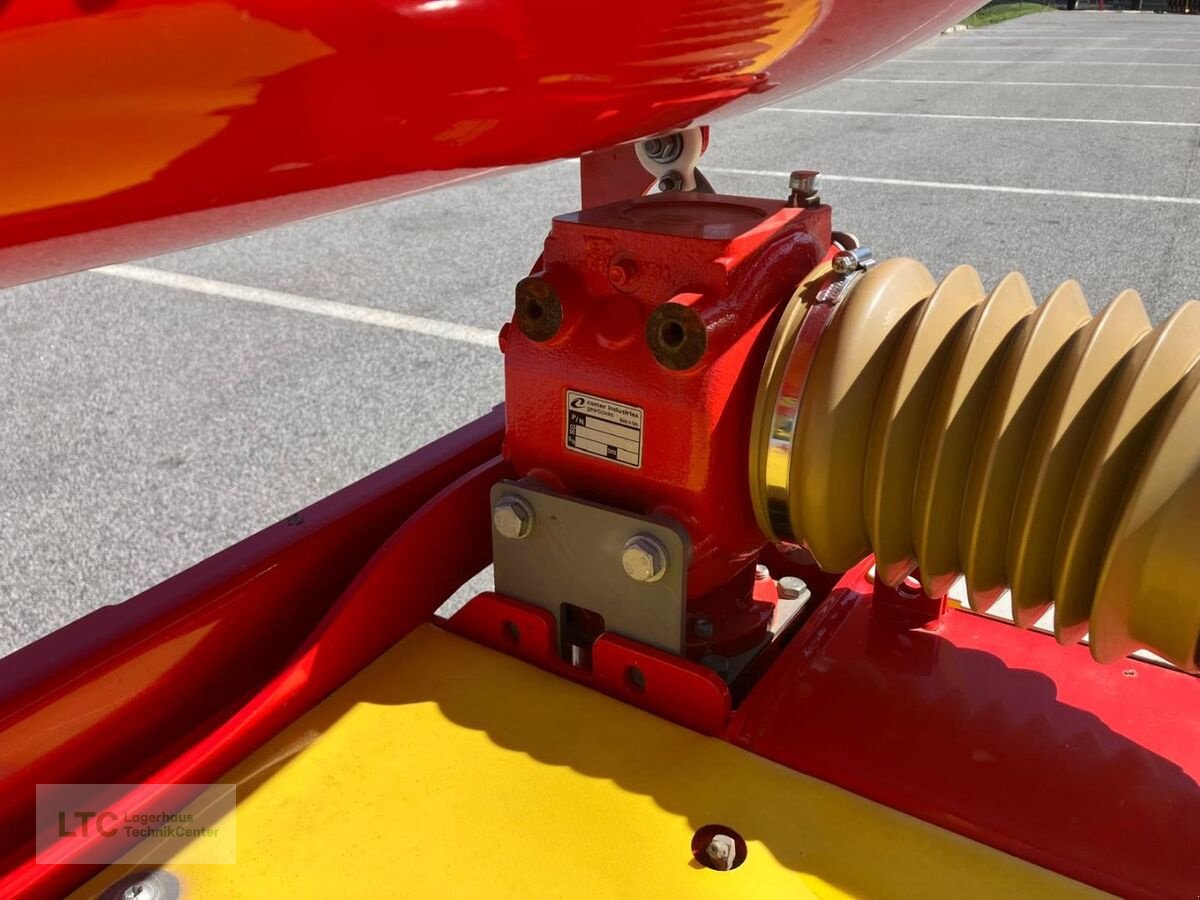 Mähwerk of the type Pöttinger Novacat 301 classic, Neumaschine in Eggendorf (Picture 9)