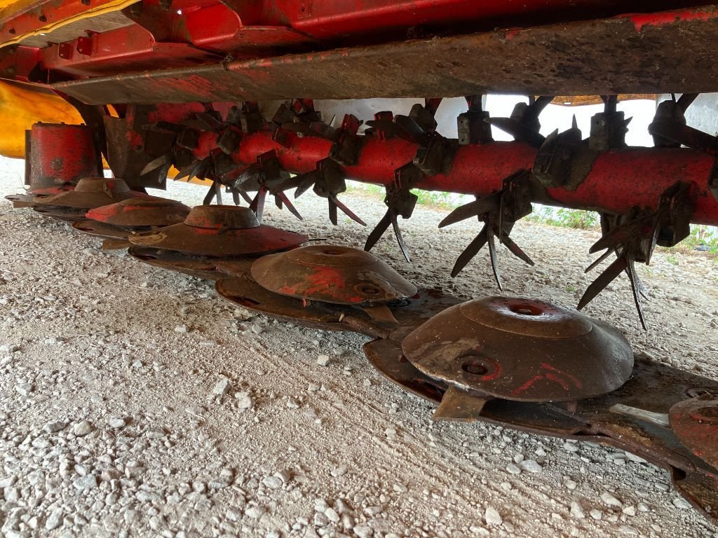 Mähwerk typu Pöttinger NOVACAT 302 ED, Gebrauchtmaschine v MORLHON LE HAUT (Obrázek 9)