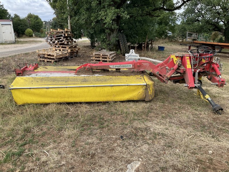 Mähwerk типа Pöttinger NOVACAT 302 RCB, Gebrauchtmaschine в MORLHON LE HAUT (Фотография 1)